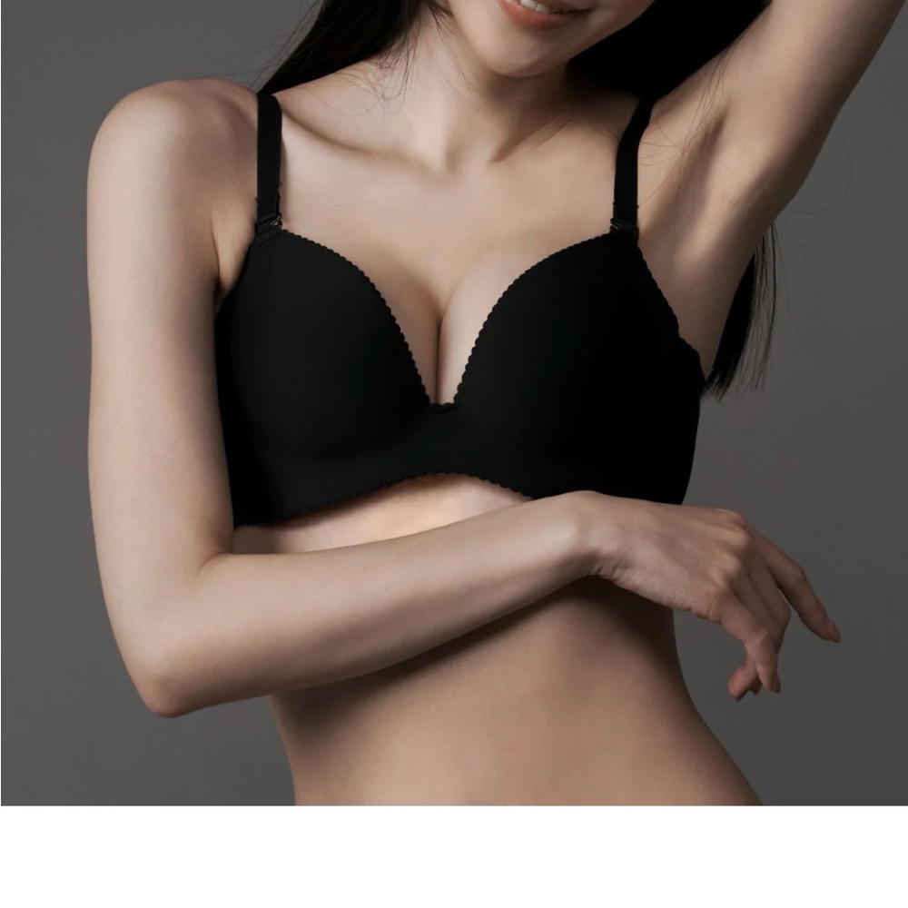 Black aimerfeel chomori bra (NWT) size E70